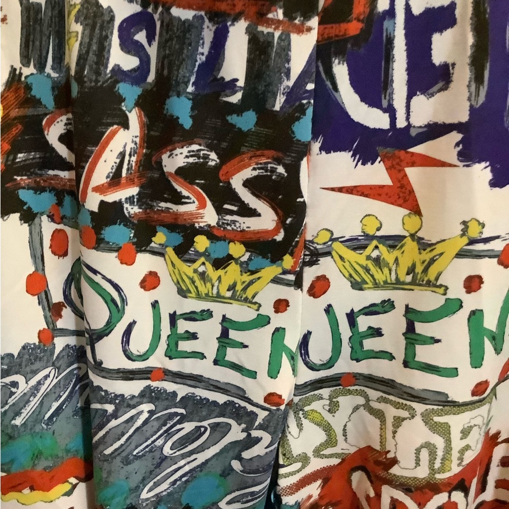 Graffiti Bike Shorts - Picture 2 of 3
